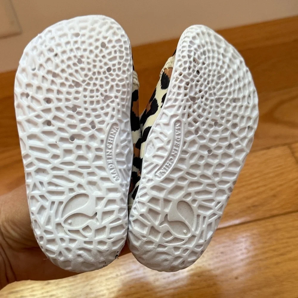 Leopard Print Water Shoes size 5